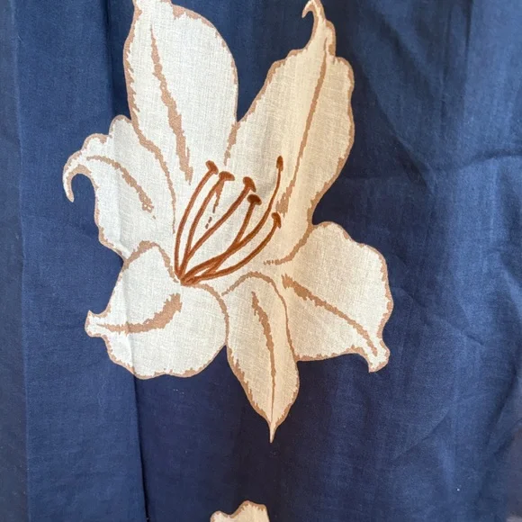 Umgee Floral Blue and White Dress - Picture 4 of 4